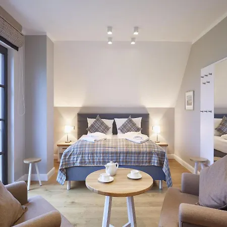 Reetland Am - Premium Reetdachvilla Mit 3 Schlafzimmern, Sauna Und Kamin F10 Сasa de vacaciones Dranske