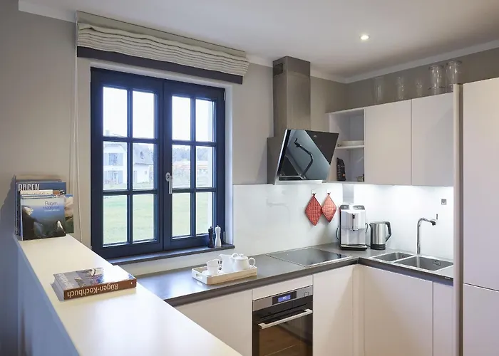 Reetland Am - Premium Reetdachvilla Mit 3 Schlafzimmern, Sauna Und Kamin F10 Dranske