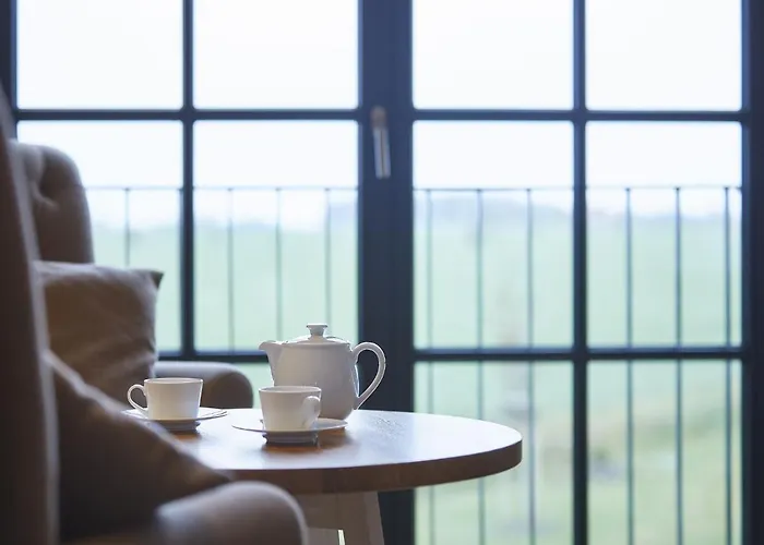 Feriehus Reetland Am - Premium Reetdachvilla Mit 3 Schlafzimmern, Sauna Und Kamin F10