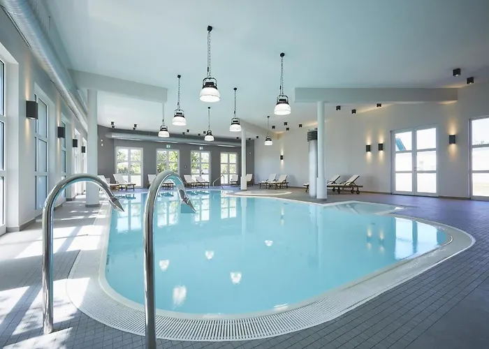 Reetland Am - Premium Reetdachvilla Mit 3 Schlafzimmern, Sauna Und Kamin F10